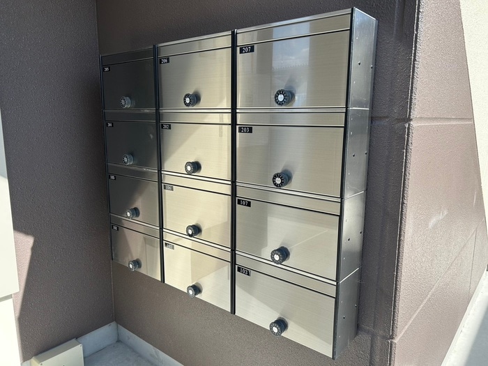 フロンティアの物件外観写真