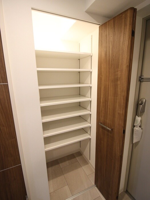 GALLERIA VILLA中央通りⅠの物件内観写真