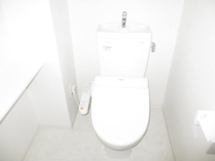 ｴﾚｶﾞﾝﾄﾚｼﾞﾃﾞﾝｽの物件内観写真