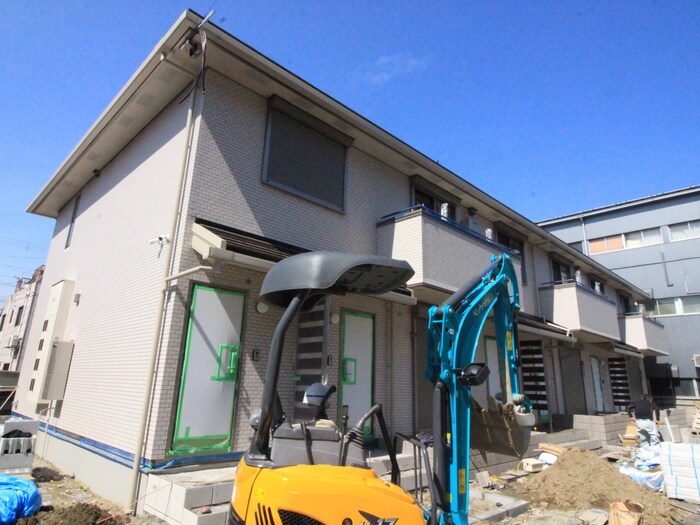 ラシーネ若江の物件外観写真