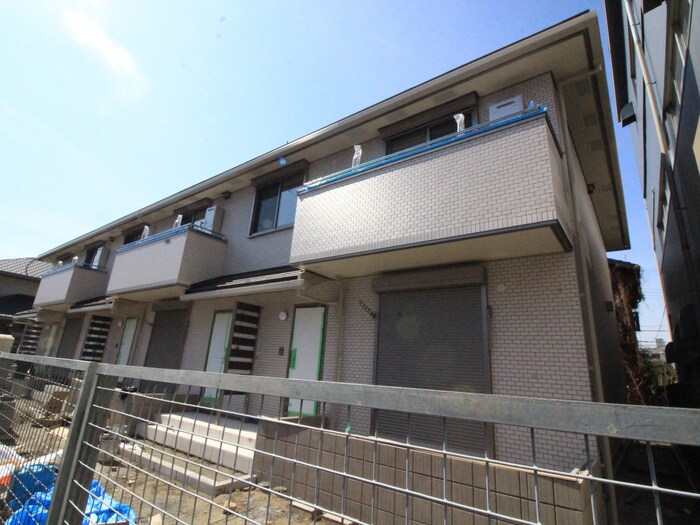 ラシーネ若江の物件外観写真