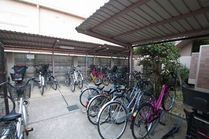 アステ－ル住道の物件外観写真