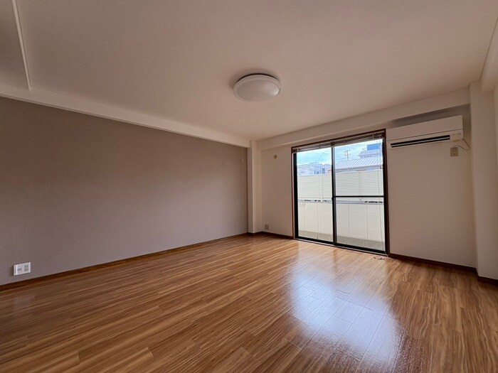 ジュネス神戸の物件内観写真