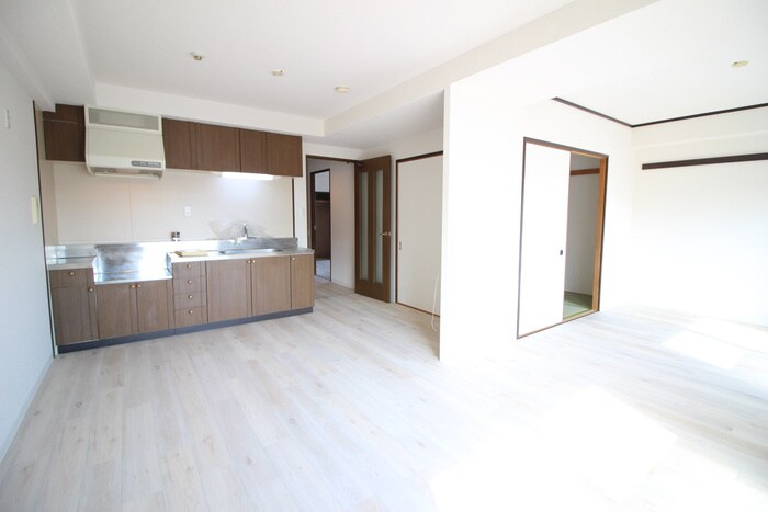 鈴彩館の物件内観写真