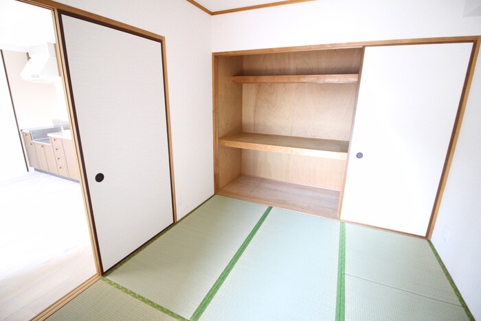 鈴彩館の物件内観写真