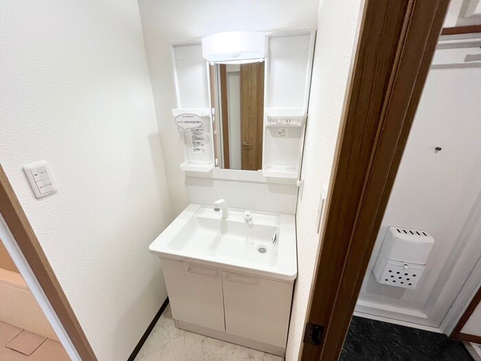 芝ノ宮マンションの物件内観写真