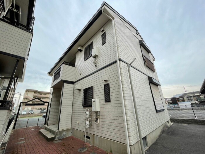 ハイム西取石Ａの物件外観写真