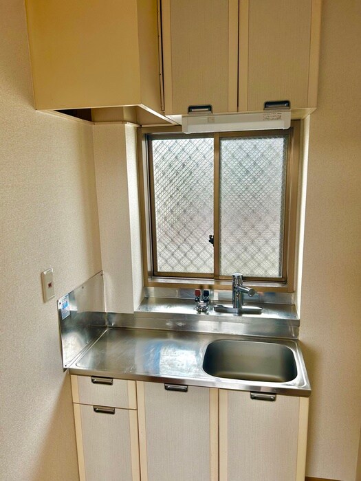 ハイム西取石Ａの物件内観写真