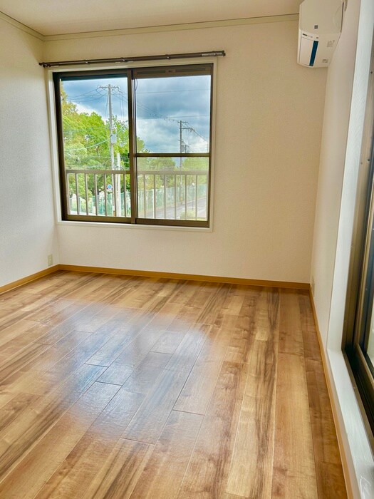 ハイム西取石Ａの物件内観写真