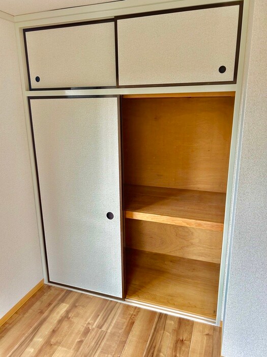 ハイム西取石Ａの物件内観写真