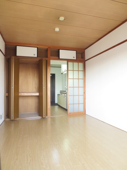 プラザパルマンションの物件内観写真