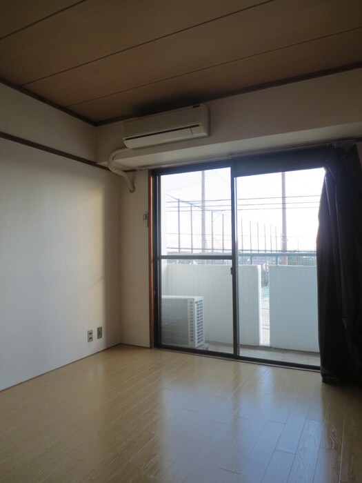 プラザパルマンションの物件内観写真