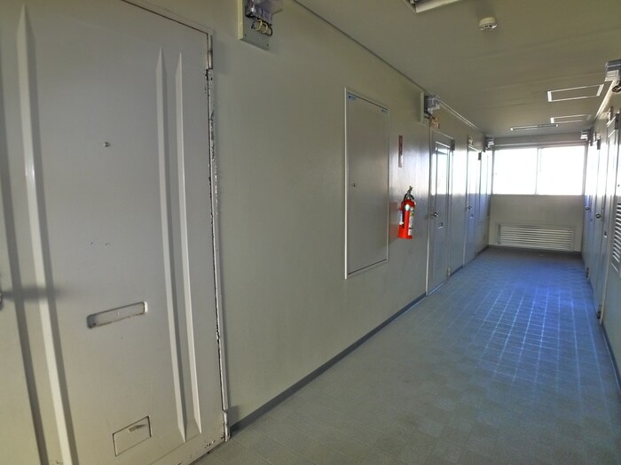 プラザパルマンションの物件外観写真