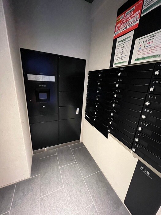 ウェスタ四条の物件外観写真