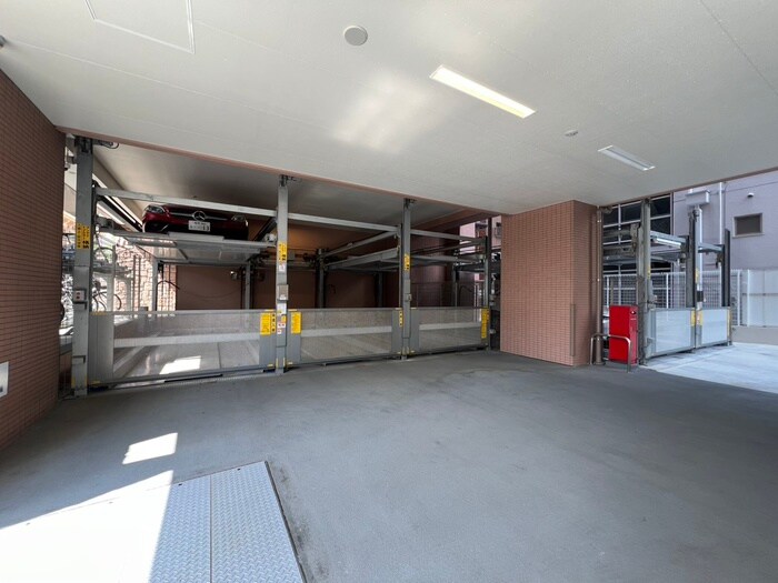 プレジオ緑地公園の物件外観写真