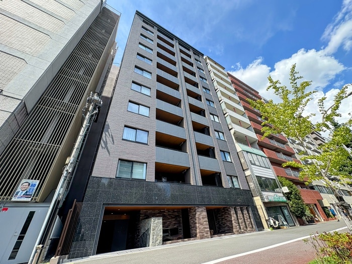 ｻﾞ･ﾊﾟｰｸﾊｳｽ堀川六角（301）の物件外観写真