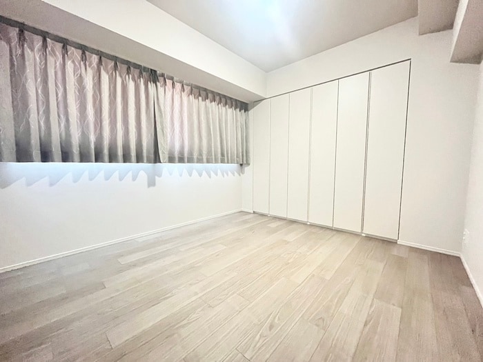 ｻﾞ･ﾊﾟｰｸﾊｳｽ堀川六角（301）の物件内観写真