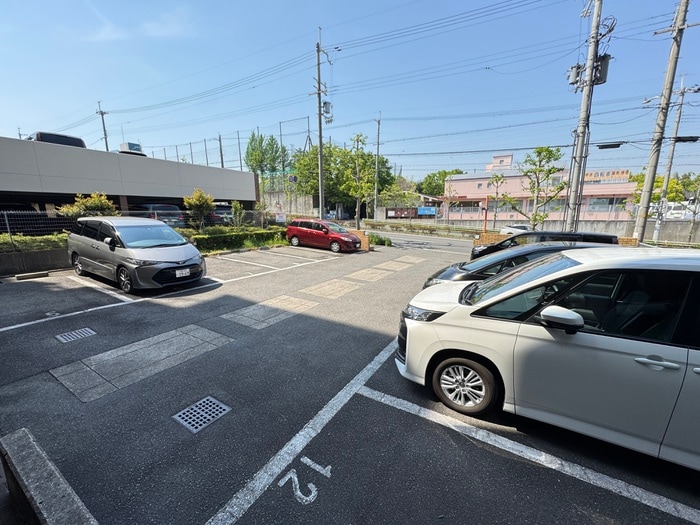 グランエールの物件外観写真