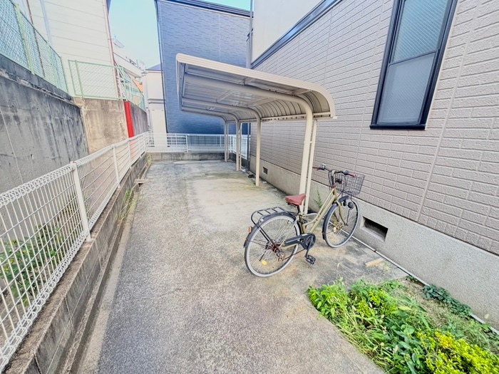 メゾンファミーユの物件外観写真