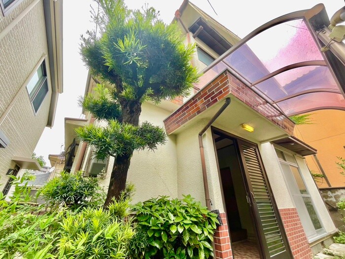 玉井町貸家の物件外観写真