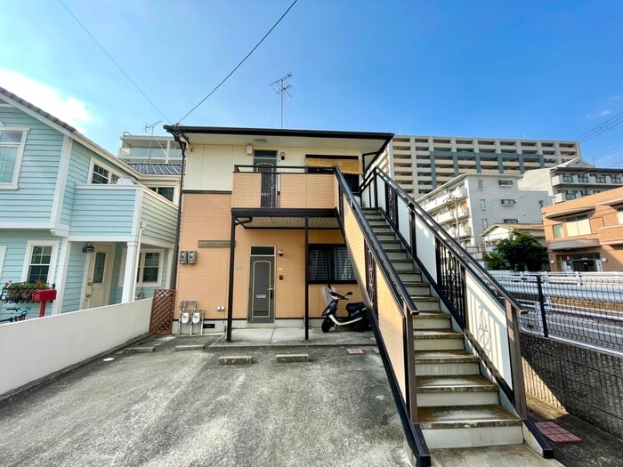 セジュ－ル中田Ⅱの物件外観写真