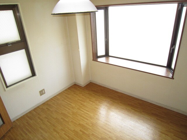 ニッシンハイツの物件内観写真