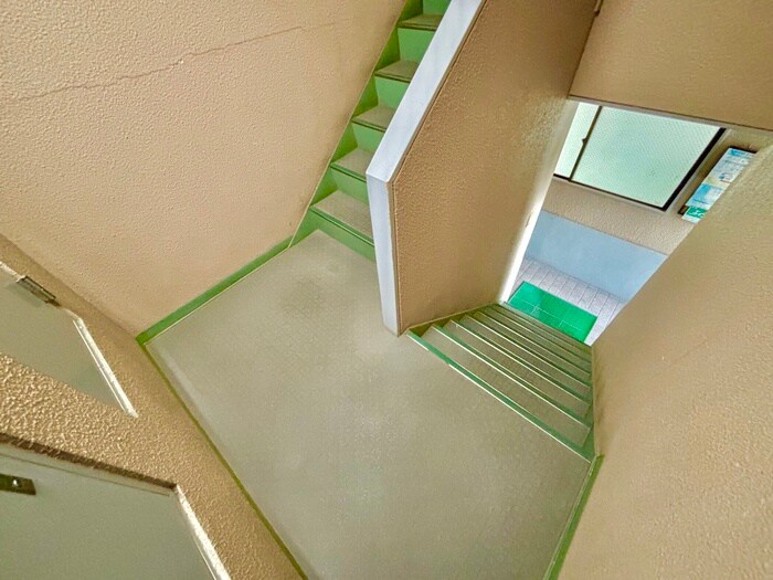 ニッシンハイツの物件外観写真