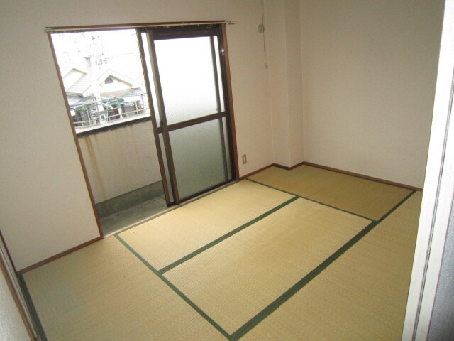 ニッシンハイツの物件内観写真