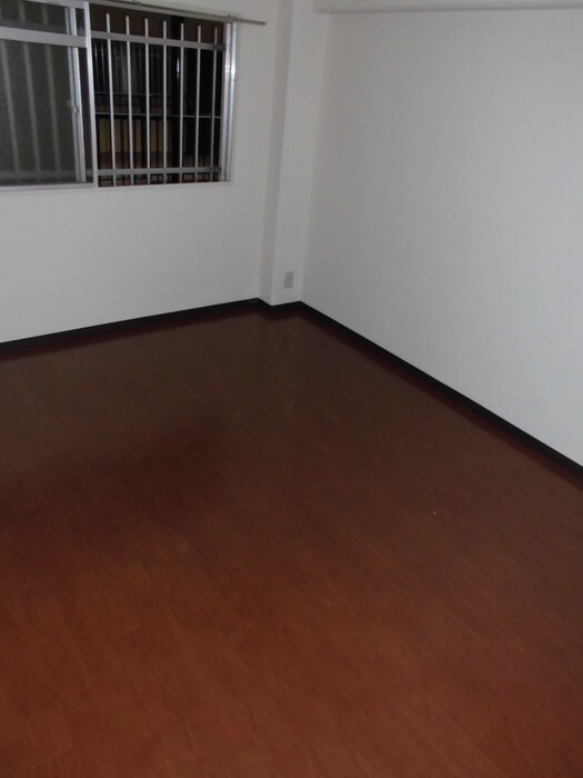 ブランド－ルＭⅢの物件内観写真