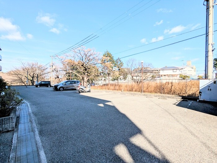 ジョイフル 明和の物件外観写真