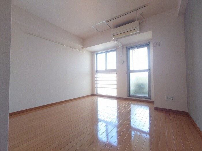 プリマヴェ－ラ神戸の物件内観写真