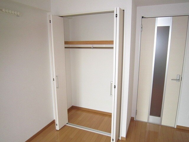 プリマヴェ－ラ神戸の物件内観写真