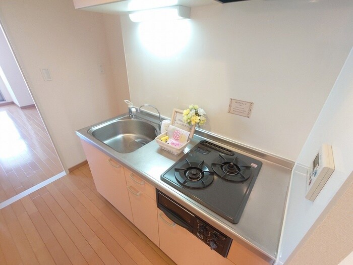 プリマヴェ－ラ神戸の物件内観写真