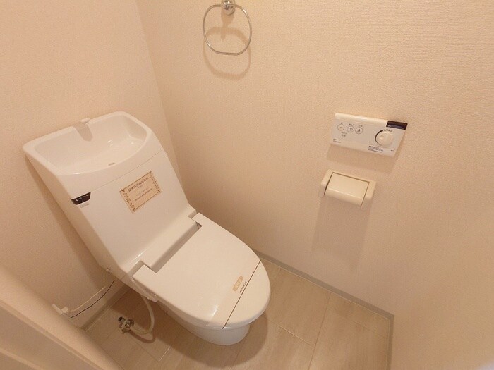 プリマヴェ－ラ神戸の物件内観写真