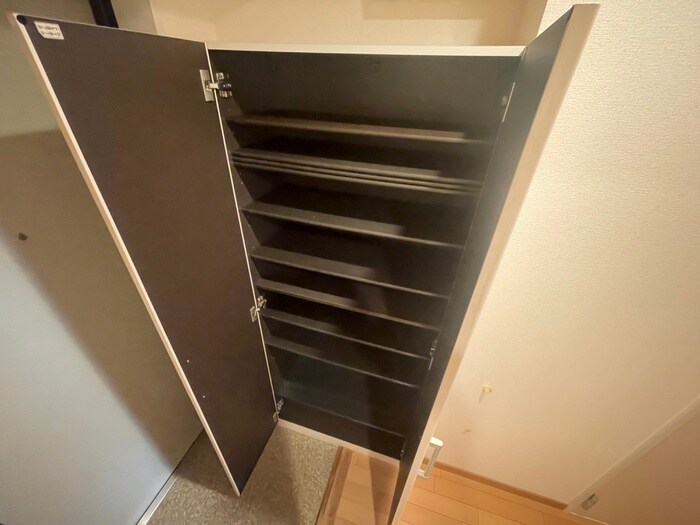 プリマヴェ－ラ神戸の物件内観写真