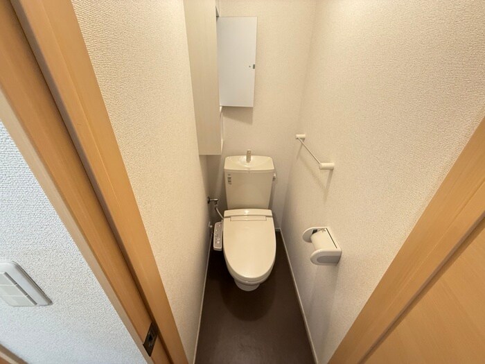 カーサ　エレガンツァの物件内観写真