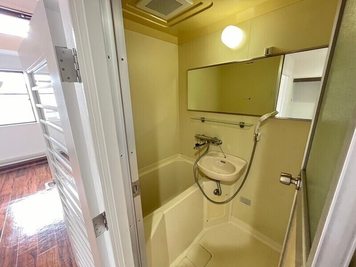 ハイツ岡町北の物件内観写真