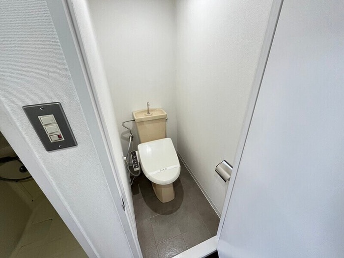 ハイツ岡町北の物件内観写真