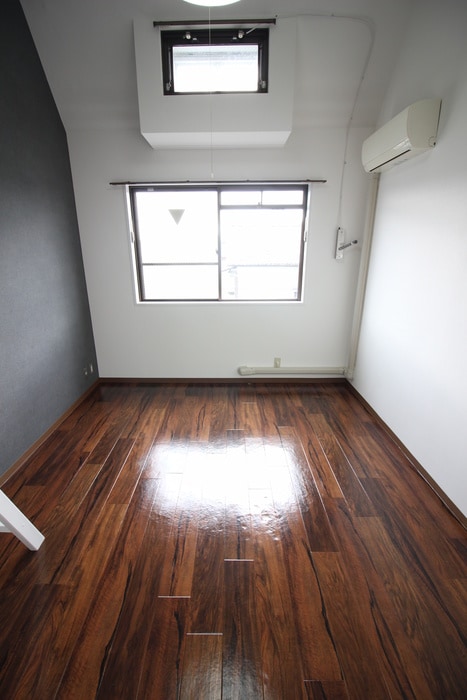 ハイツ岡町北の物件内観写真