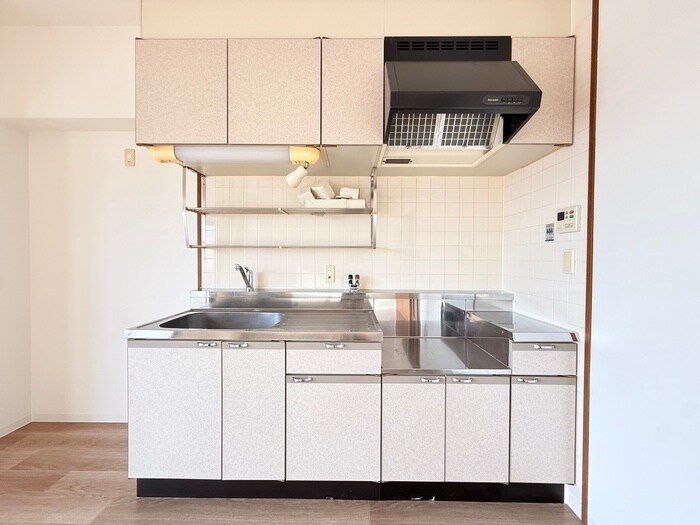 甲燿の物件内観写真