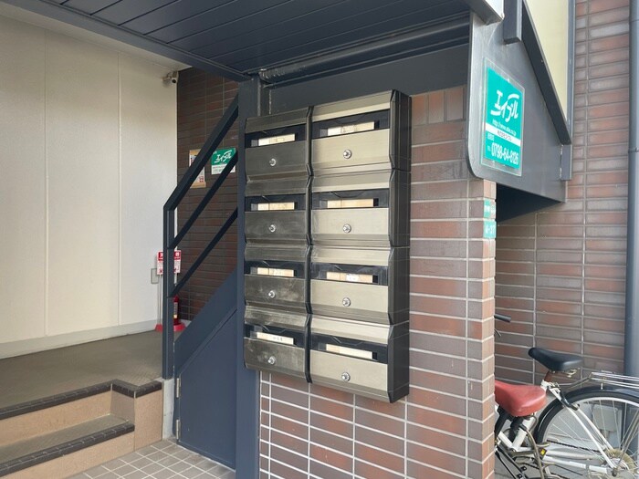 モンドリアンの物件外観写真