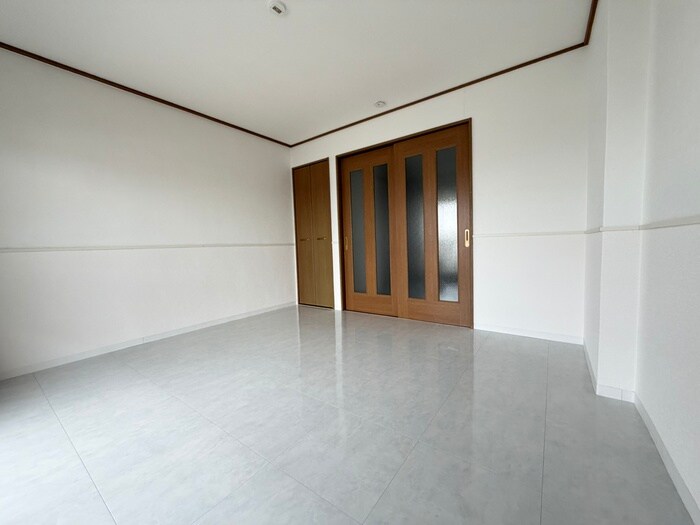 富貴苑（千里山）の物件内観写真