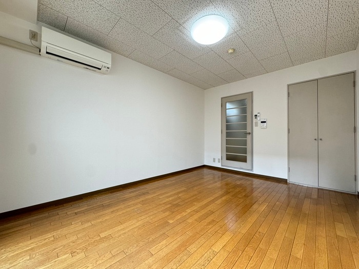 アベニュー高辻の物件内観写真