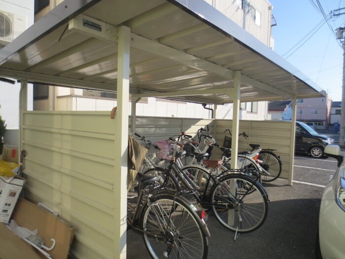 高安グリーンハイツの物件外観写真