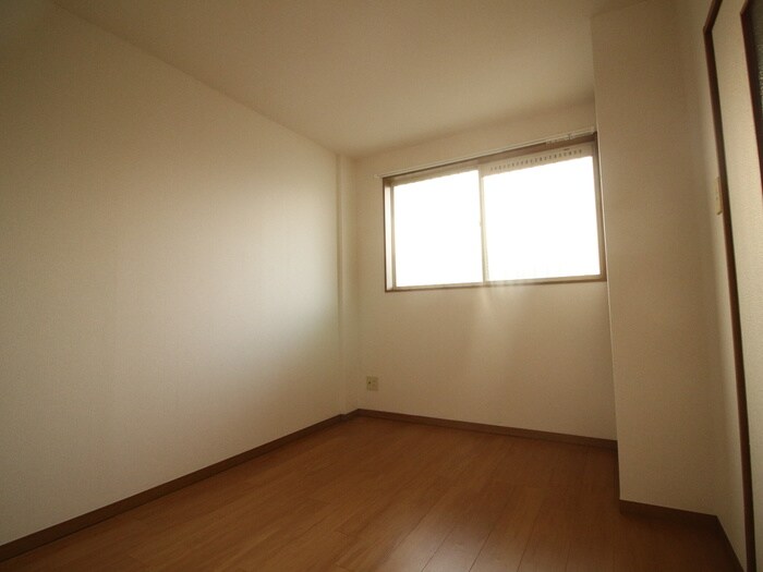 高安グリーンハイツの物件内観写真