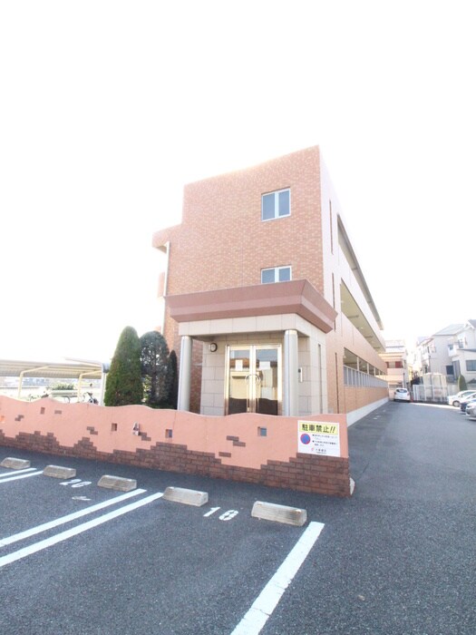 サンシャインヒルの物件外観写真