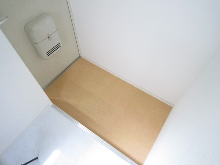 ロイヤルハイツ緑地公園の物件内観写真