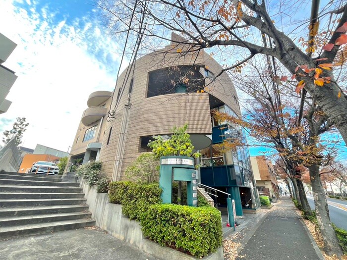 カウム芦屋の物件外観写真