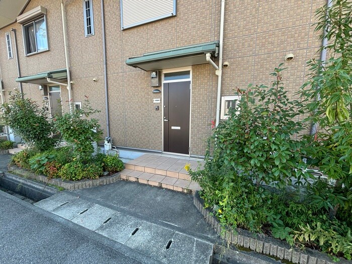 フレッツァ西宮堤町の物件外観写真