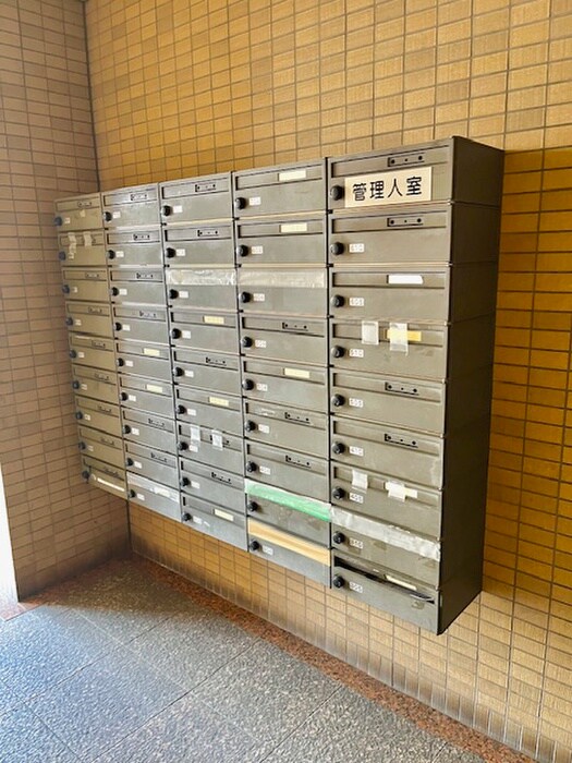 関目タウンビルの物件外観写真